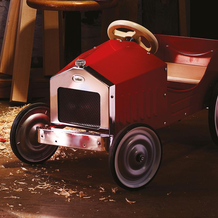 voiture à pédales ancienne rouge